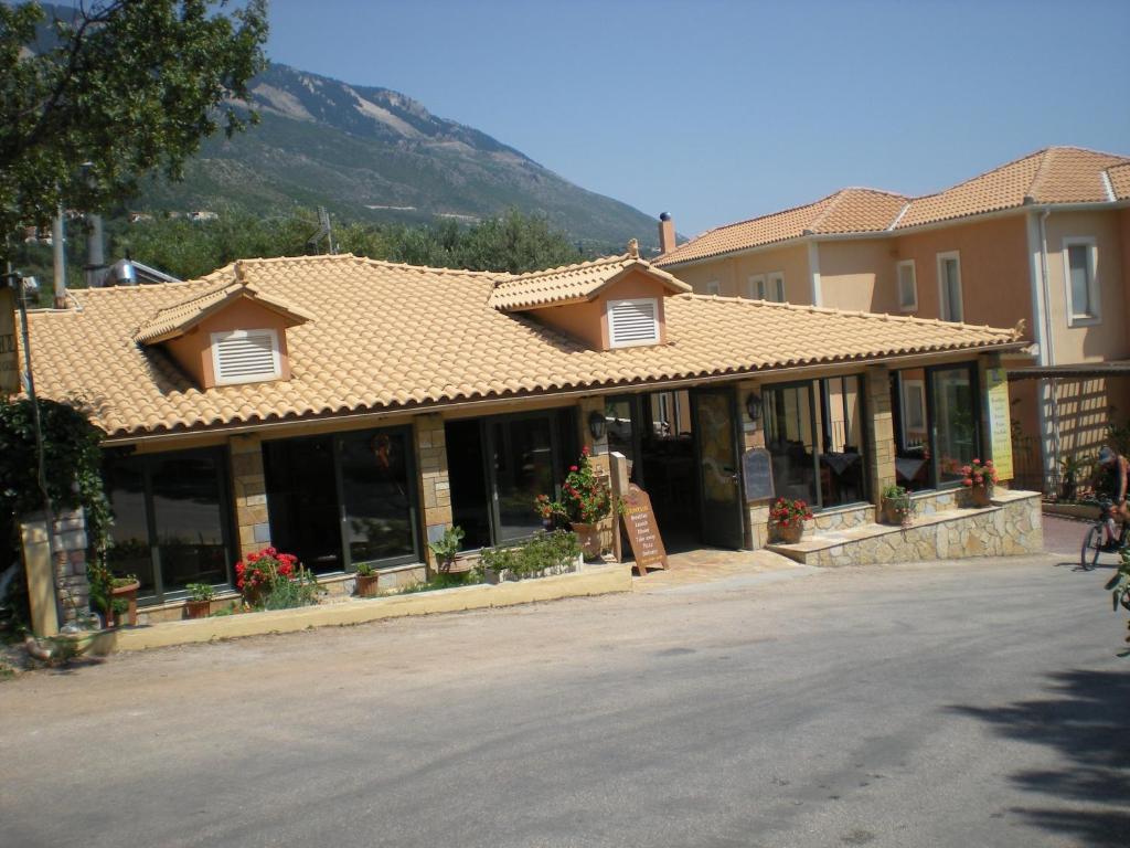 Maria Apartments Lourdata  Esterno foto