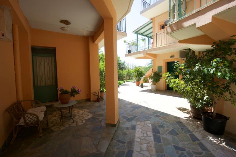 Maria Apartments Lourdata  Esterno foto