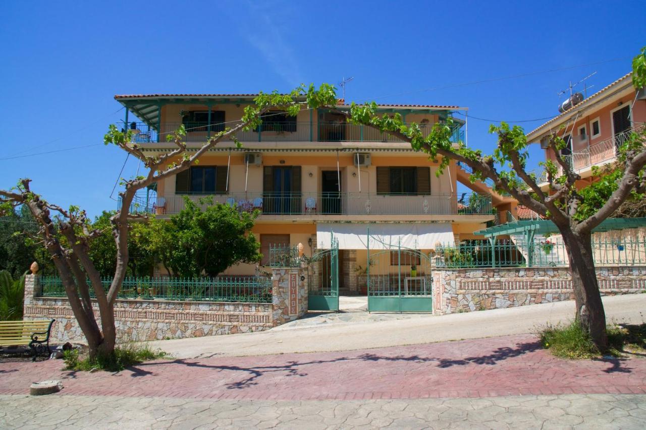 Maria Apartments Lourdata  Esterno foto